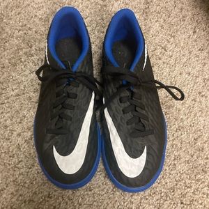 Nike Jr HypervenomX Phelon III IC Kids
Indoor soccer shoe
